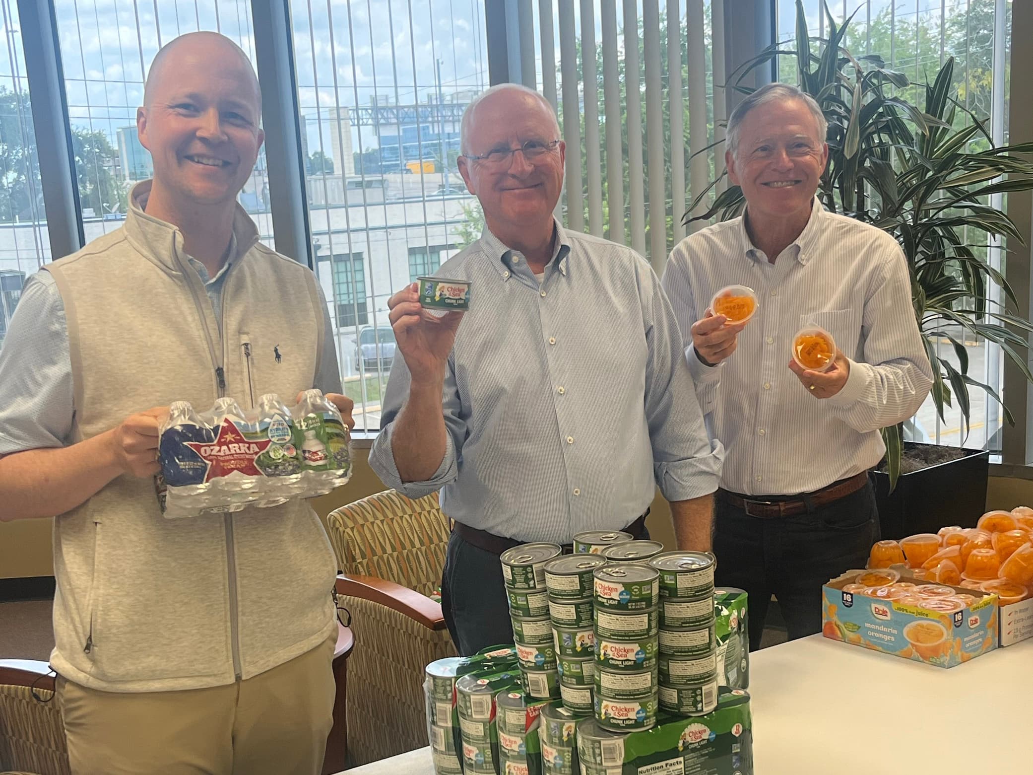 Kids Meals Inc. volunteer group photo